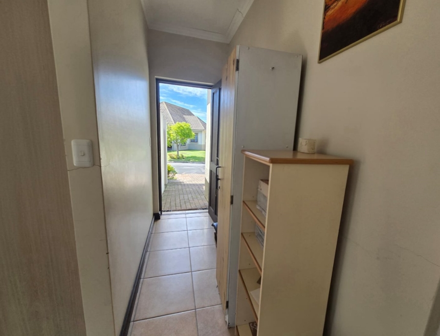 2 Bedroom Property for Sale in Blue Mountain Village Western Cape